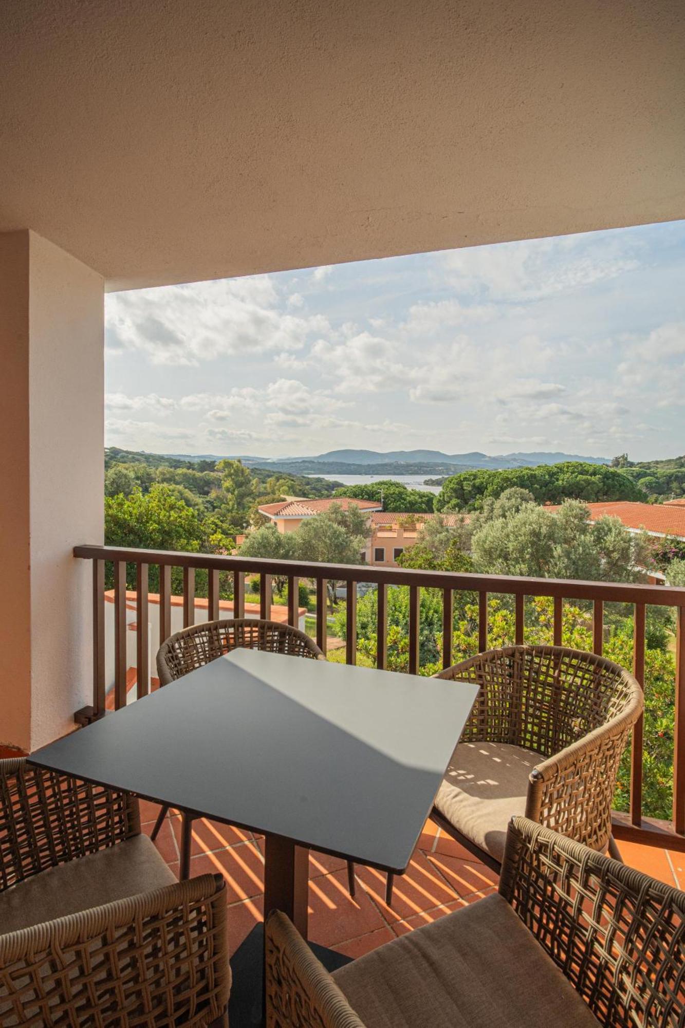 Felix - Costa Serena Appart hôtel 4*
